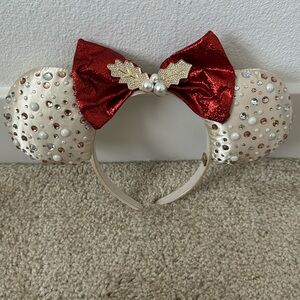 Disney X Baublebar Christmas Minnie Ears